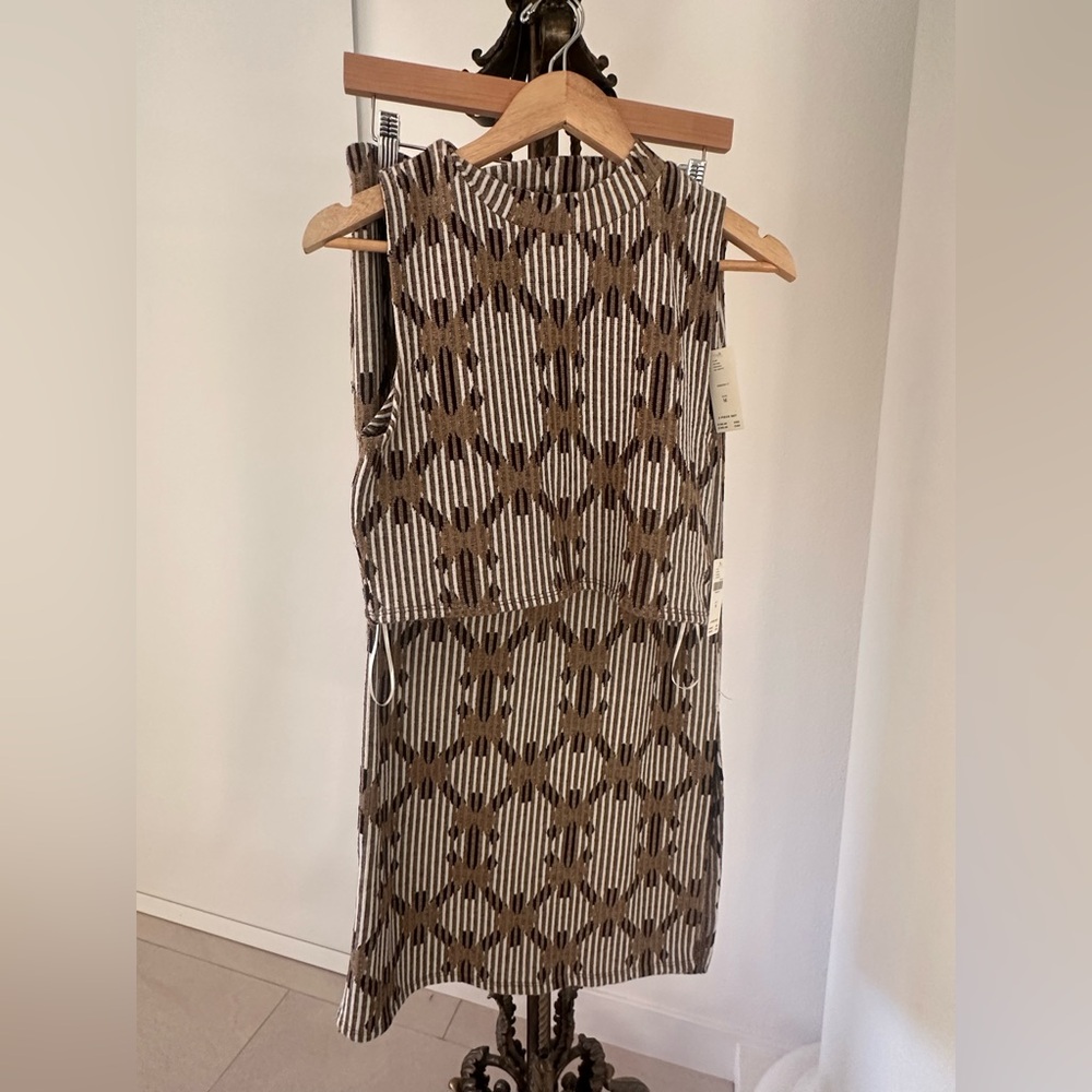 Anthropologie two piece knit top and skirt set NWT size medium.